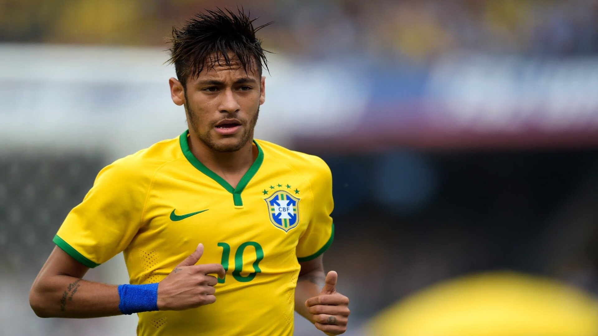 墨西哥马术协会与国际马术联合会合作，举办国际马术交流活动，促进技术交流。